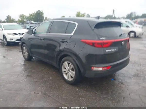 KNDPM3AC3J7304705 — 2018 Kia Sportage, фото 3 с аукциона IAAI, Правый бок