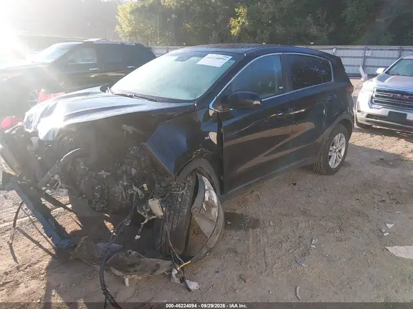 KNDPMCACXJ7419236 — 2018 Kia Sportage, фото 2 с аукциона IAAI, Передняя часть