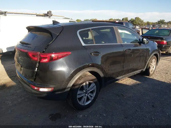 KNDPMCACXJ7419236 — 2018 Kia Sportage, фото 4 с аукциона IAAI, Передняя часть