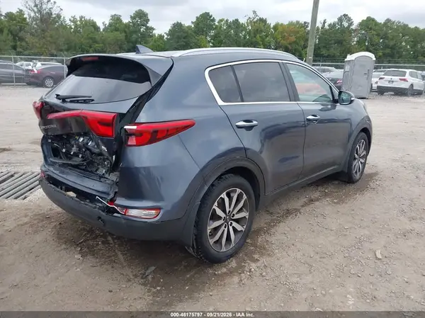 KNDPN3AC2K7588567 — 2019 Kia Sportage, фото 4 с аукциона IAAI, Задняя часть