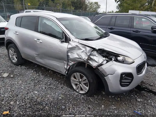 KNDPMCAC2K7624180 — 2019 Kia Sportage, Правый бок (Right Side), фото до ремонта