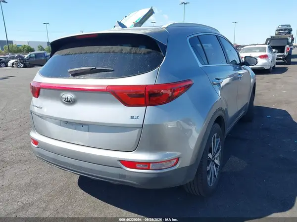 KNDPN3AC2K7600488 — 2019 Kia Sportage, фото 4 с аукциона IAAI, Передняя часть