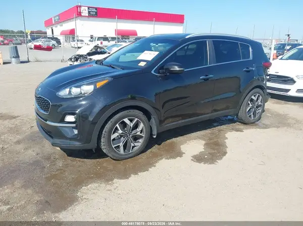 KNDPN3AC3L7718356 — 2020 Kia Sportage, фото 2 с аукциона IAAI 14.10.2026, Задняя часть слева