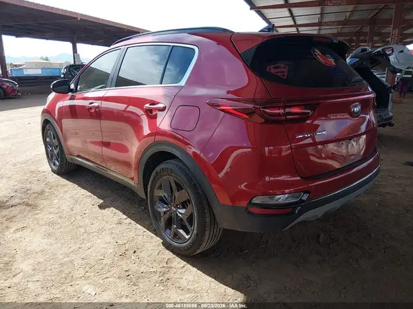 KNDP63AC3L7744307 — 2020 Kia Sportage, фото 3 с аукциона IAAI, Передняя часть справа