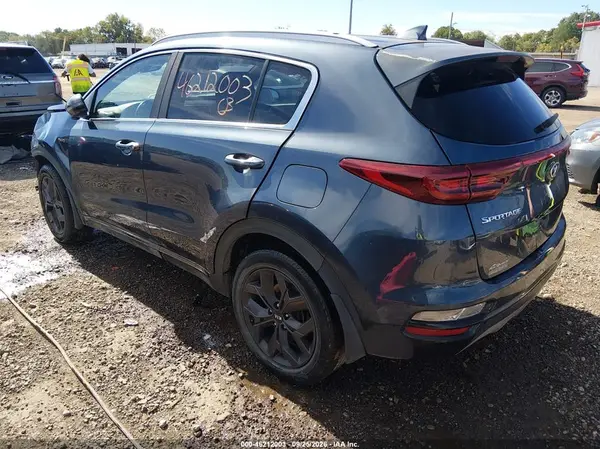 KNDP6CAC3L7813772 — 2020 Kia Sportage, фото 3 с аукциона IAAI, Передняя часть