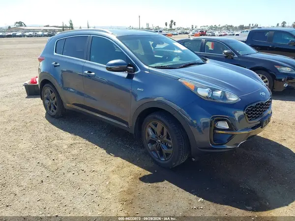 KNDP6CAC0L7747195 — 2020 Kia Sportage, Задняя часть слева (Left Rear), фото до ремонта