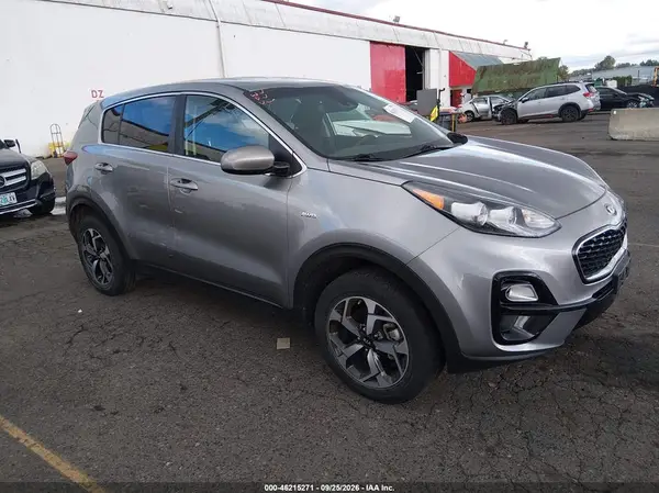 KNDPMCAC8M7862280 — 2021 Kia Sportage, Угон (Theft), фото до ремонта