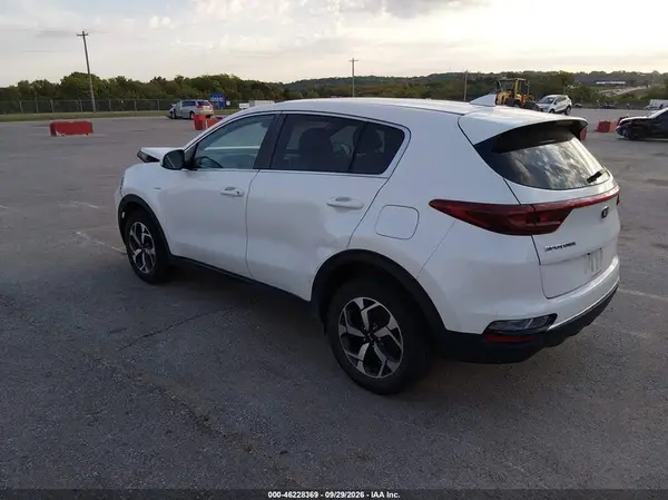KNDPMCAC6M7891714 — 2021 Kia Sportage, фото 3 с аукциона IAAI, Передняя часть