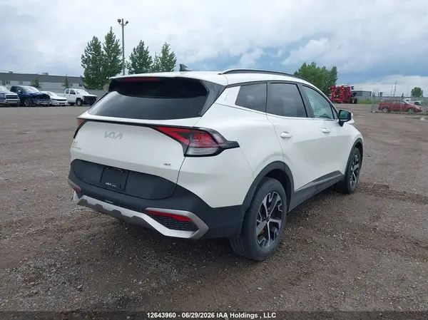 KNDPVCAF2P7173184 — 2023 Kia Sportage, фото 4 с аукциона IAAI 29.09.2026, Передняя часть