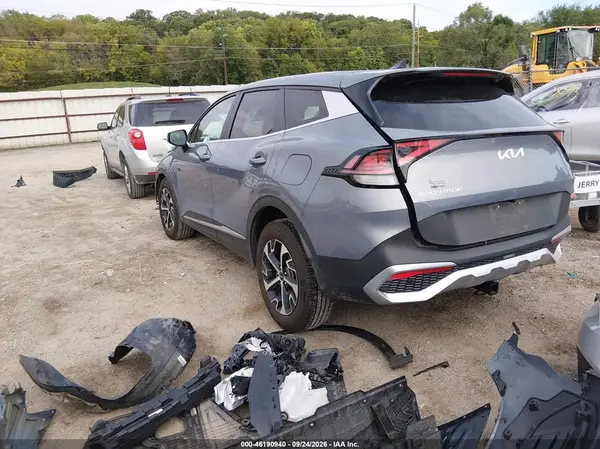 5XYK33AF1PG087920 — 2023 Kia Sportage, фото 3 с аукциона IAAI, Передняя часть