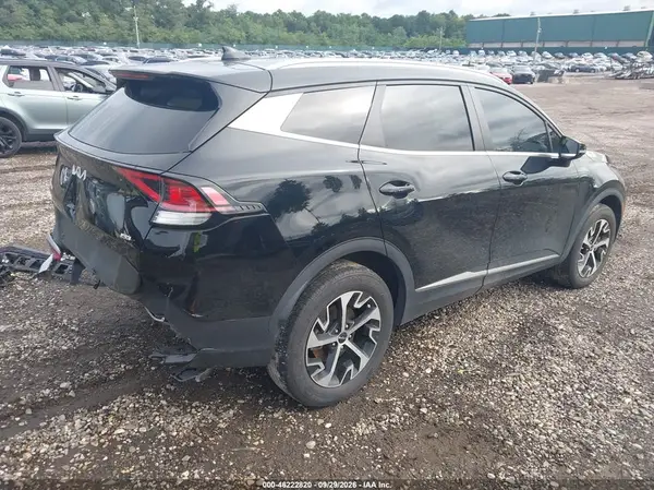 5XYK3CAF5PG126105 — 2023 Kia Sportage, фото 4 с аукциона IAAI, Задняя часть