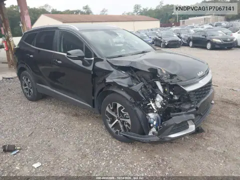KNDPVCAG1P7067141 — 2023 Kia Sportage, Передняя часть, фото до ремонта