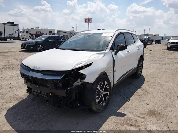 KNDPVCDG4R7158113 — 2024 Kia Sportage, фото 2 с аукциона IAAI 14.10.2026, Повреждения со всех сторон