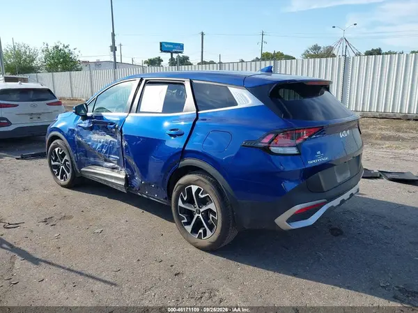 5XYK33DFXSG318608 — 2025 Kia Sportage, фото 3 с аукциона IAAI, Левый бок