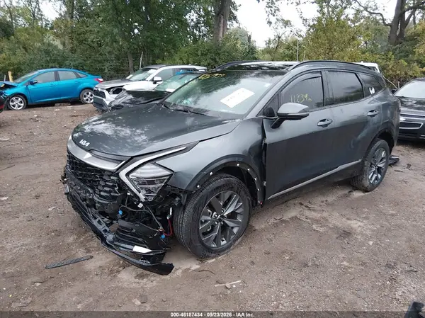 KNDPXCDG9S7212876 — 2025 Kia Sportage, фото 2 с аукциона IAAI, Передняя часть слева