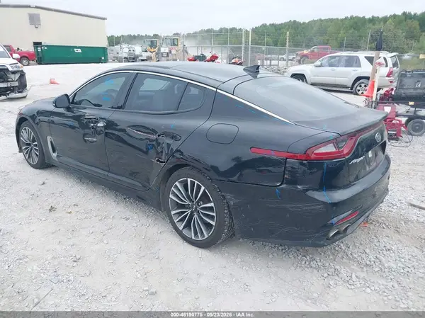 KNAE25LA8J6028321 — 2018 Kia Stinger, фото 3 с аукциона IAAI, Левый бок