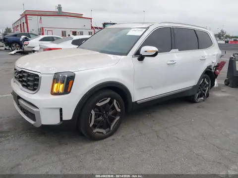 2024 KIA Telluride S VIN 5XYP64GCXRG494475 фото 2