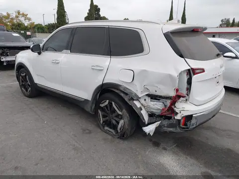 2024 KIA Telluride S VIN 5XYP64GCXRG494475 фото 3
