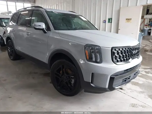 5XYP3DGCXSG599290 — 2025 Kia Telluride, Передняя часть слева (Left Front), фото до ремонта