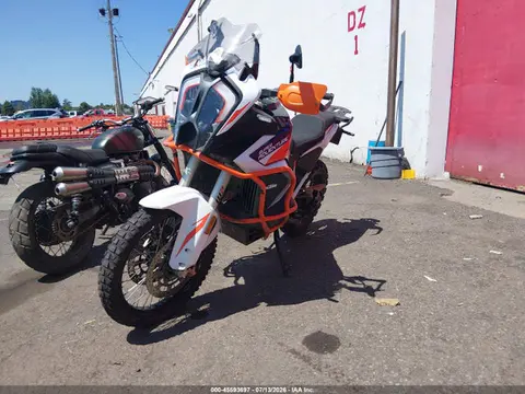 2023 KTM 1290 Super Adventure R VIN VBKV59409PM967648 фото 2
