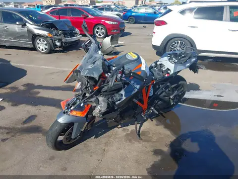 2023 KTM 1290 Super Duke Gt VIN VBKV69401PM967396 фото 2