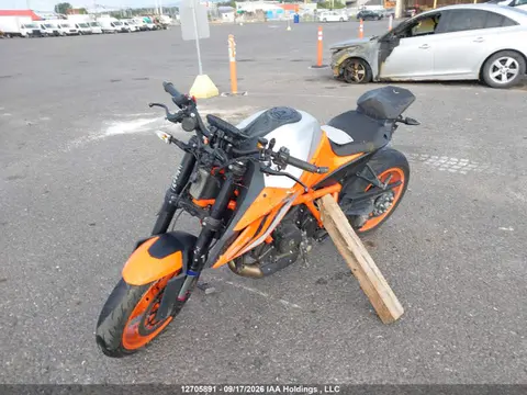 2023 KTM 1290 Super Duke R VIN VBKV39402PM971563 фото 2