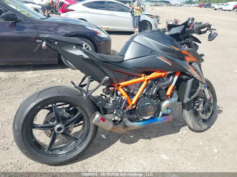 2025 KTM 1290 Super Duke R VIN VBKV39400SM909829 фото 4