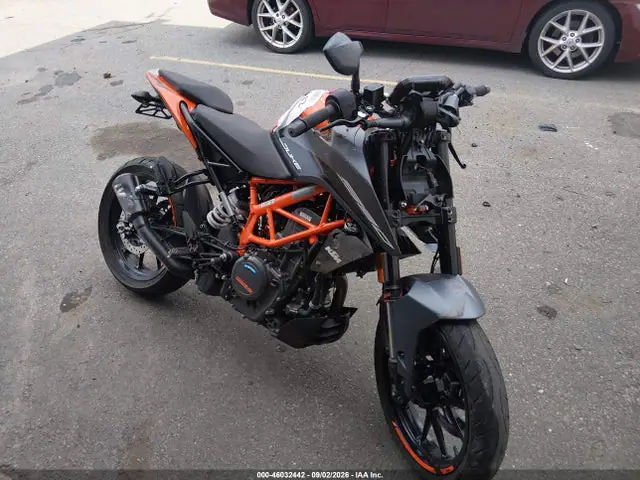 MD2JPJ409PC227917 — 2023 KTM 390 Duke, Повреждения со всех сторон (All Over), фото до ремонта