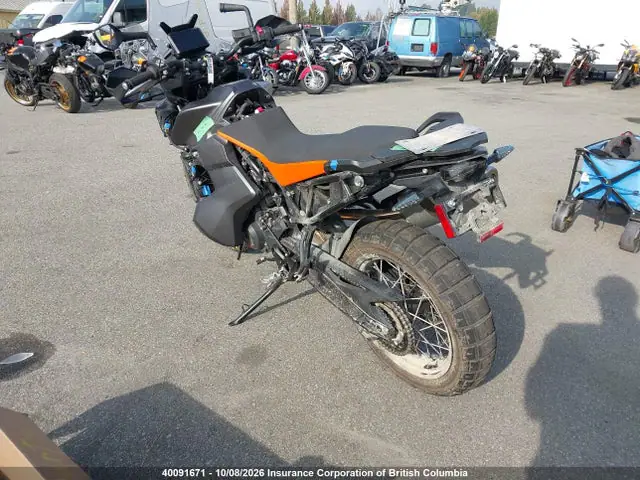 LCETS7402TH704765 — 2026 KTM 790 Adventure, фото 3 с аукциона IAAI 14.10.2026, Левый бок