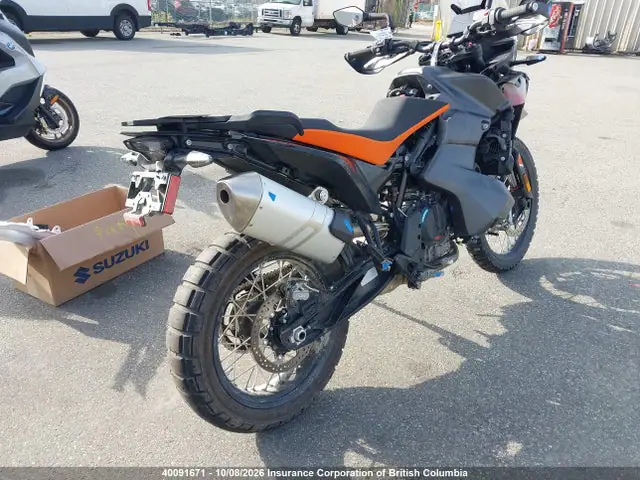 LCETS7402TH704765 — 2026 KTM 790 Adventure, фото 4 с аукциона IAAI 14.10.2026, Левый бок