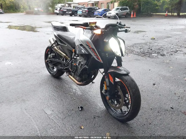 2023 KTM 790 Duke VIN LCETU7400PH700908 фото 1