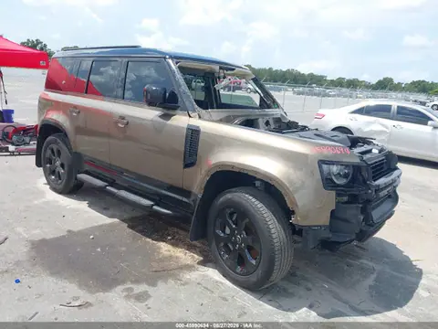 SALE27EU2R2355508 — 2024 Land Rover Defender 110 P400 X-Dynamic SE, Повреждение штормом (Storm Damage), фото до ремонта