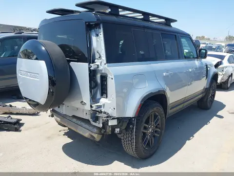 2023 Land Rover Defender 110 S VIN SALEJ7EX4P2151657 фото 4