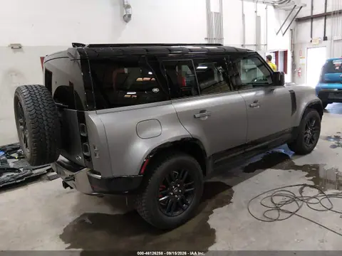 2021 Land Rover Defender 110 X VIN SALEXERU1M2062126 фото 4