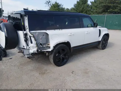 2023 Land Rover Defender 130 X-dynamic Se VIN SALE2FEUXP2206304 фото 4
