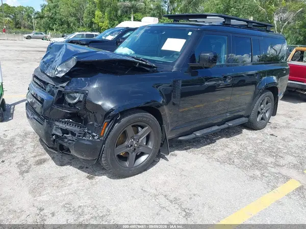 SALE2FEU2P2168616 — 2023 Land Rover Defender, фото 2 с аукциона IAAI 13.10.2026, Передняя часть