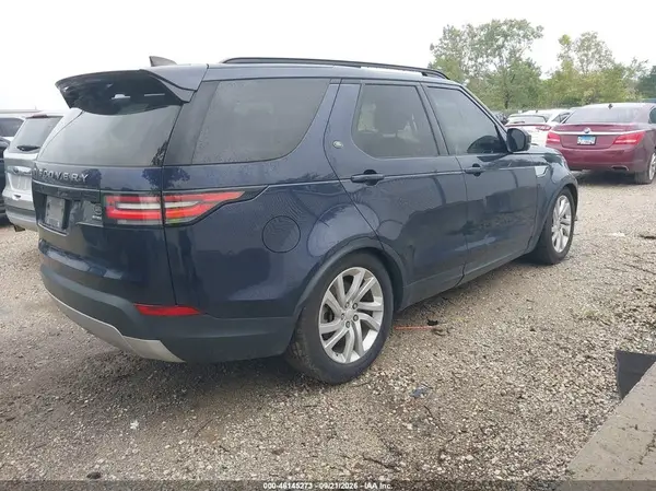 SALRR2RV2JA063693 — 2018 Land Rover Discovery, фото 4 с аукциона IAAI 13.10.2026, Передняя часть слева