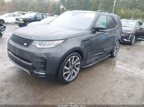 SALRT2RV0L2433926 — 2020 Land Rover Discovery, фото 2 с аукциона IAAI, Передняя часть слева