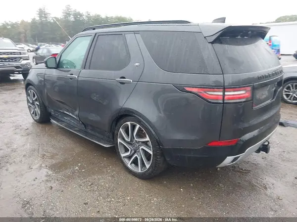 SALRT2RV0L2433926 — 2020 Land Rover Discovery, фото 3 с аукциона IAAI, Передняя часть слева