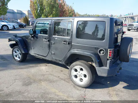 2014 Jeep Wrangler Unlimited Sahara VIN 1C4BJWEG1EL150798 фото 4
