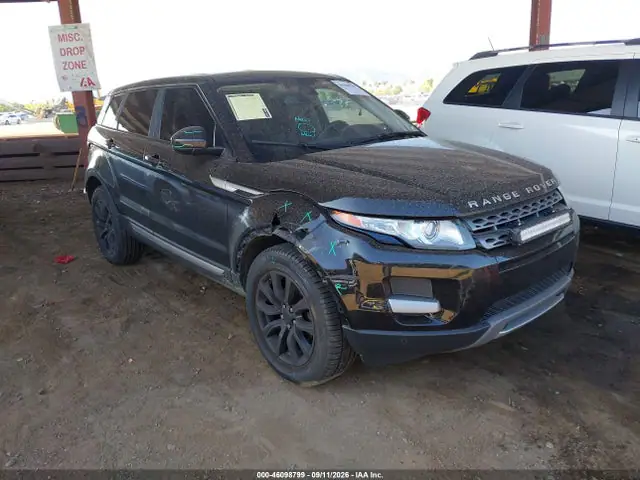 SALVN2BG4FH043594 — 2015 Land Rover Range Rover Evoque Pure, Передняя часть справа (Right Front), фото до ремонта