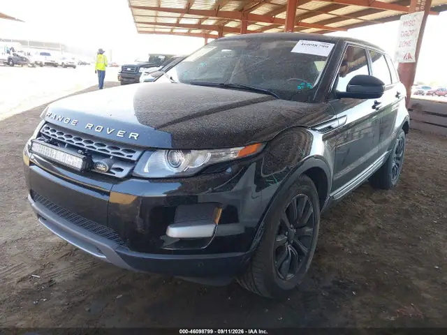 SALVN2BG4FH043594 — 2015 Land Rover Range Rover Evoque Pure, фото 2 с аукциона IAAI 13.10.2026, Передняя часть справа