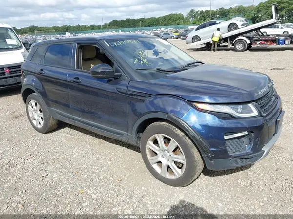 SALVP2RX5KH352193 — 2019 Land Rover Range Rover Evoque, Естественный износ (Normal Wear & Tear), фото до ремонта