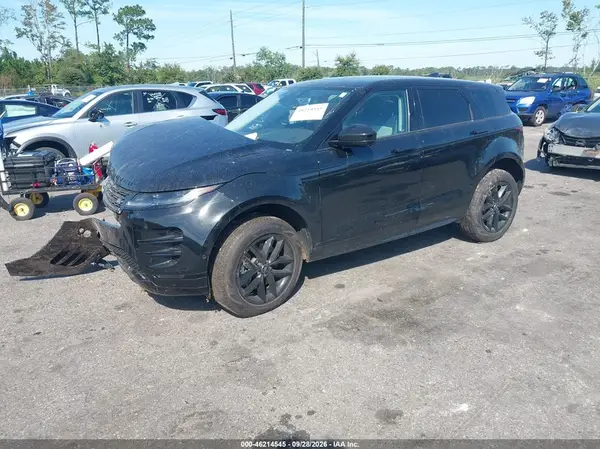 SALZL2FX6SH276713 — 2025 Land Rover Range Rover Evoque, фото 2 с аукциона IAAI, Передняя часть справа