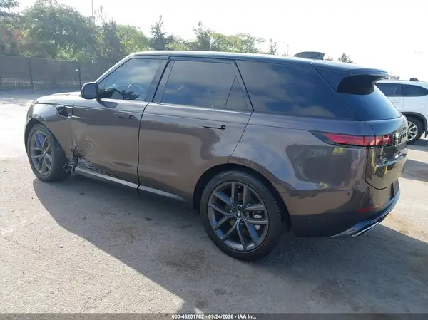 SAL1P9EU8RA419777 — 2024 Land Rover Range Rover Sport, фото 3 с аукциона IAAI, Передняя часть слева