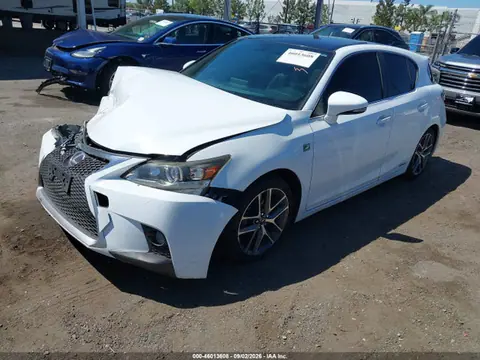 2015 Lexus CT 200H VIN JTHKD5BH8F2220978 фото 2