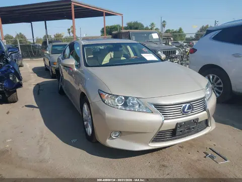 JTHBW1GG9E2059834 — 2014 Lexus ES 300H, Правый бок (Right Side), фото до ремонта