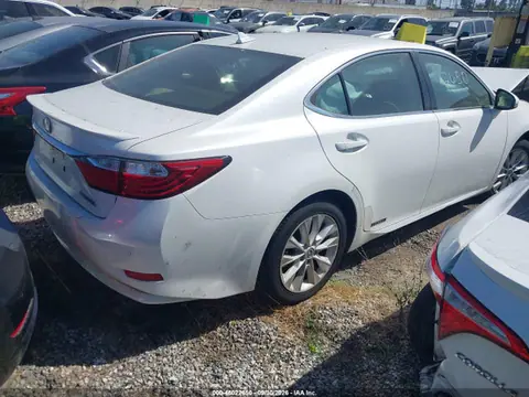 2014 Lexus ES 300H VIN JTHBW1GG0E2068261 фото 4