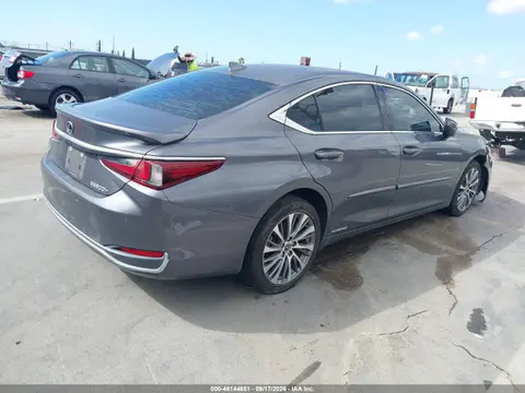 2020 Lexus ES 300H VIN 58AD21B11LU012165 фото 4