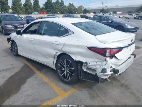 2024 Lexus ES 300H VIN 58ADA1C16RU050680 фото 3